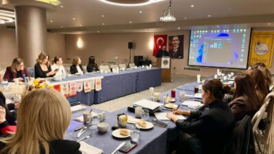 Eğitim dünyası, iş dünyası ve