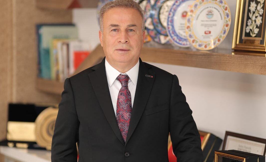 MESİAD Başkanı Adnan Gündoğdu,