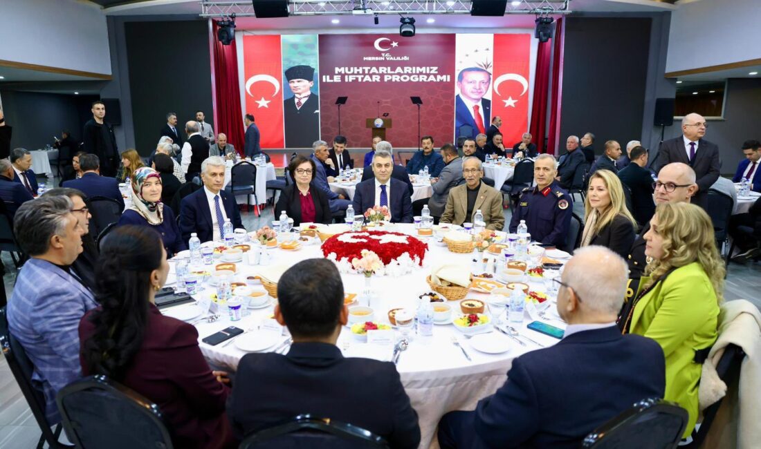 Mersin Valisi Atilla Toros, iftar programına katıldı Mersin Valisi Atilla Toros, Akdeniz,