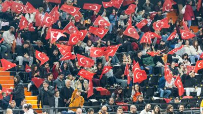 Başkan Özyiğit: “Tarihi birlikte yazacağız” Mersin, Avrupa şampiyonluğu yolunda bir