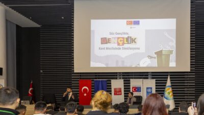 Mezitli’de gençler bu kez izleyen