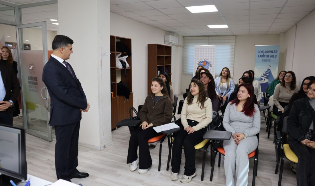 Akdeniz Kaymakamı ve Belediye Başkan