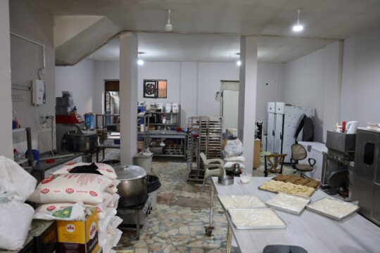 Toroslar Belediyesi Zabıta Müdürlüğü ekipleri,