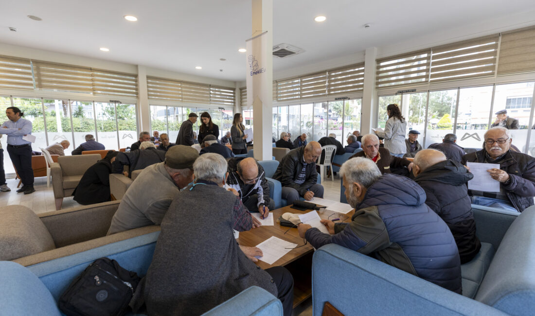 Mersin Büyükşehir Belediyesi, yaş