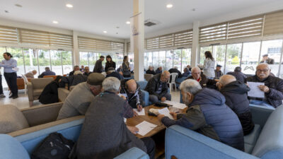 Mersin Büyükşehir Belediyesi, yaş almış