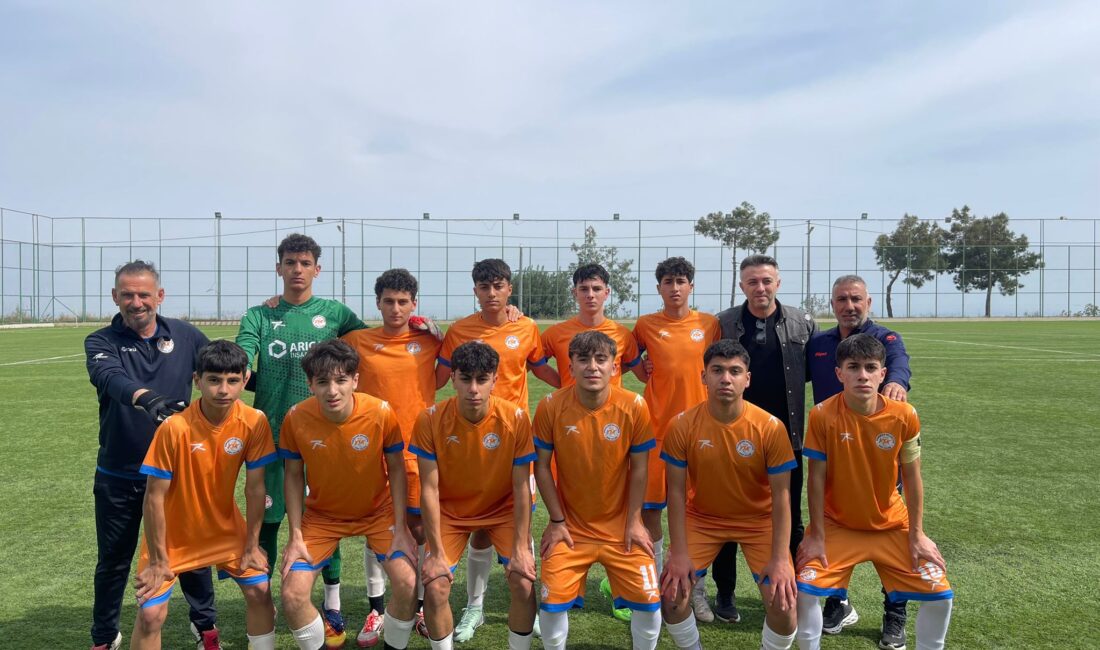 Mersin U-15 Ligi’nde şampiyon