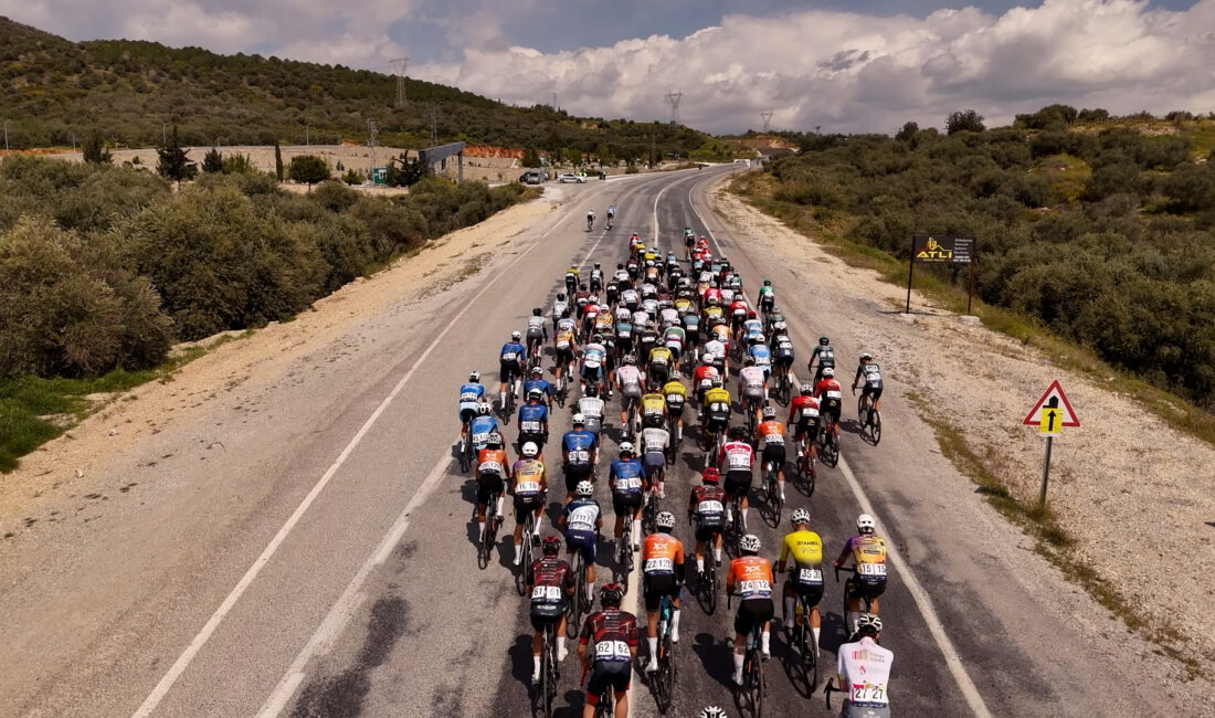 BİSİKLETÇİLER TOROSLAR’IN ZİRVESİNE TIRMANDI: TOUR OF MERSİN’DE 3. ETAP TAMAMLANDI Mersin Büyükşehir Belediyesi tarafından