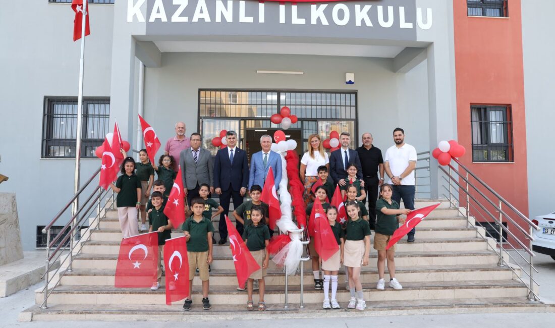 Akdeniz Kaymakamı ve Belediye