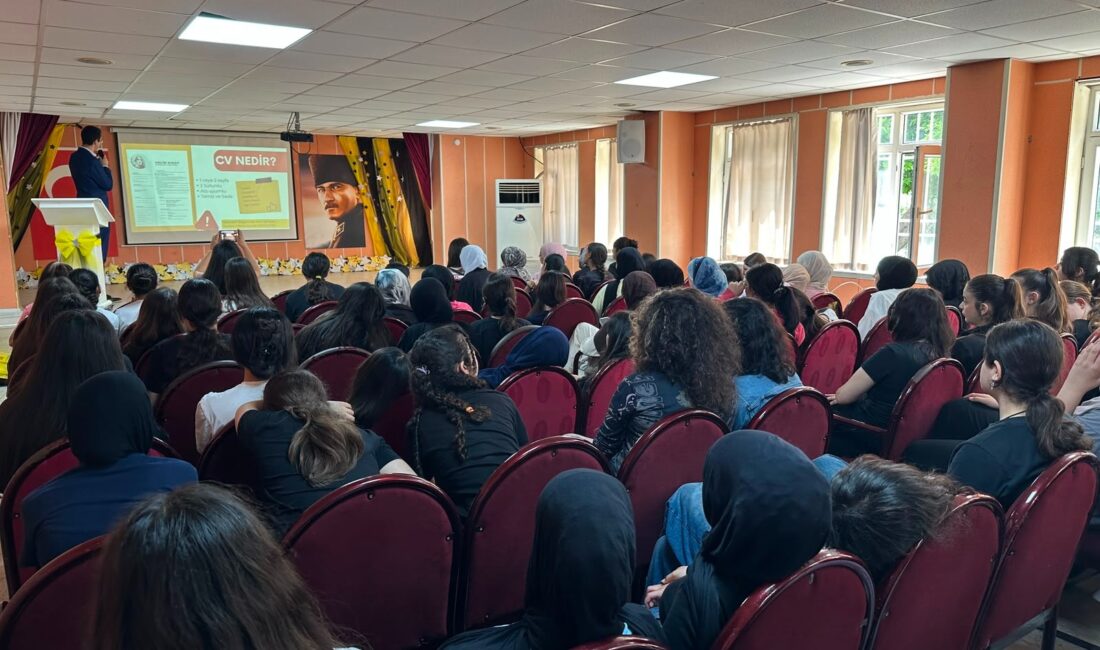 Üniversite–iş dünyası–kent iş birliğini