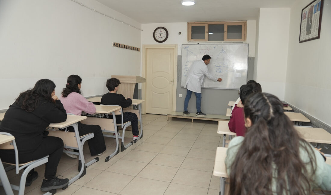 BÜYÜKŞEHİR KURS MERKEZLERİ EĞİTİMDE FIRSAT EŞİTLİĞİ SAĞLAMAYA DEVAM EDİYOR Mersin Büyükşehir Belediyesi Sosyal