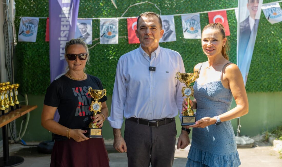 Yenişehir’de tenis şöleni Yenişehir Belediyesi Ata Spor Tesisleri’nde