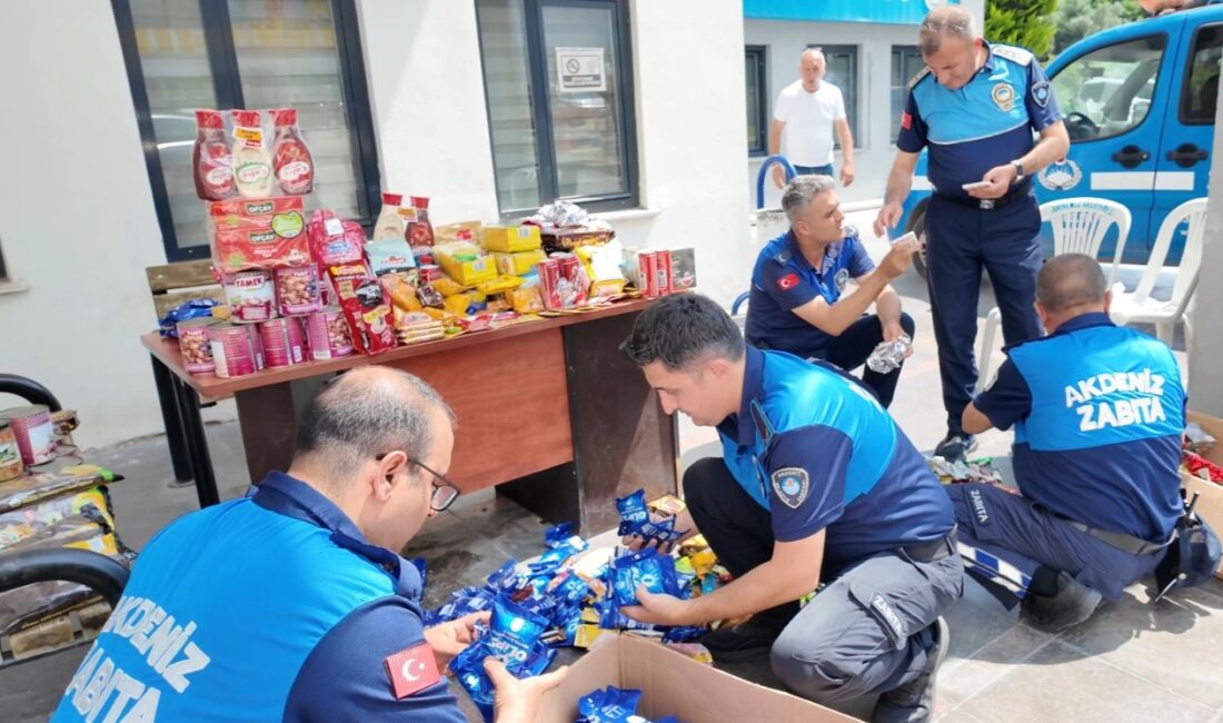 AKDENİZ’DE, TARİHİ GEÇMİŞ GIDA ÜRÜNLERİ ELE GEÇİRİLDİ Akdeniz Belediyesi Zabıta Müdürlüğü ekipleri