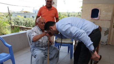 Başkan V. Beşikci, Camili Mahallesi’ni Ziyaret Etti Akdeniz Kaymakamı ve Belediye Başkan