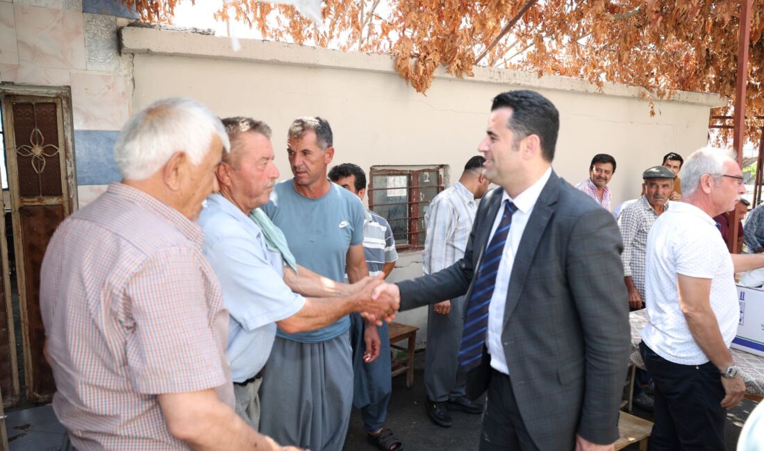 AKDENİZ’DE MEYVE SİNEĞİYLE MÜCADELE KARARLILIKLA SÜRDÜRÜLÜYOR Akdeniz Kaymakamı ve Belediye