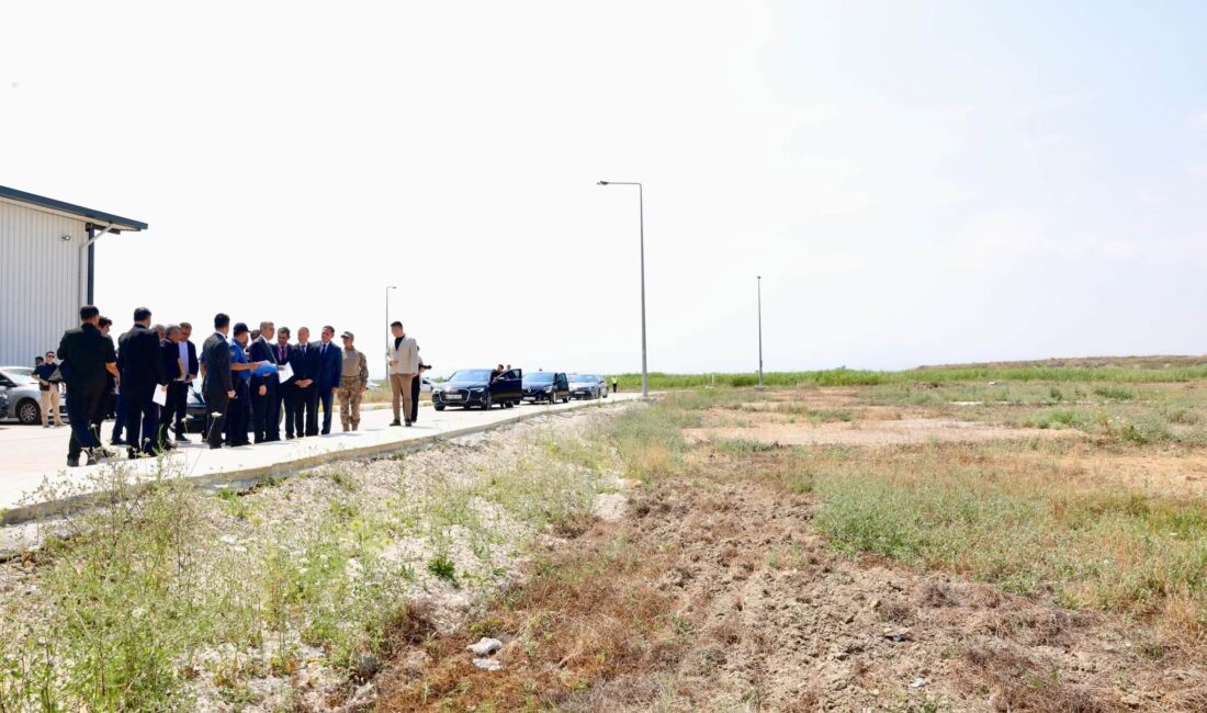 Mersin Valisi Atilla Toros, Çukurova Uluslararası Havalimanı’nı ziyaret etti Mersin Valisi Atilla Toros,