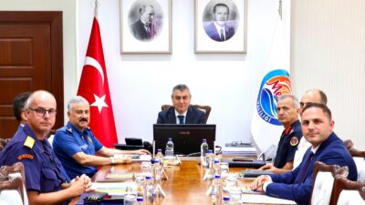 Mersin Valisi Atilla Toros başkanlığında,