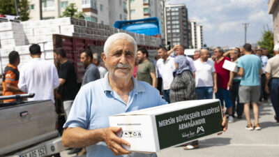 Mersin Büyükşehir Belediyesi üreticilere her