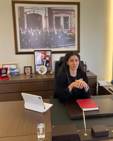 Evlerde biriken miadı geçmiş ilaçlar artık çöpe değil, eczanelere bırakılacak Mersin’de yıllardır göz ardı edilen