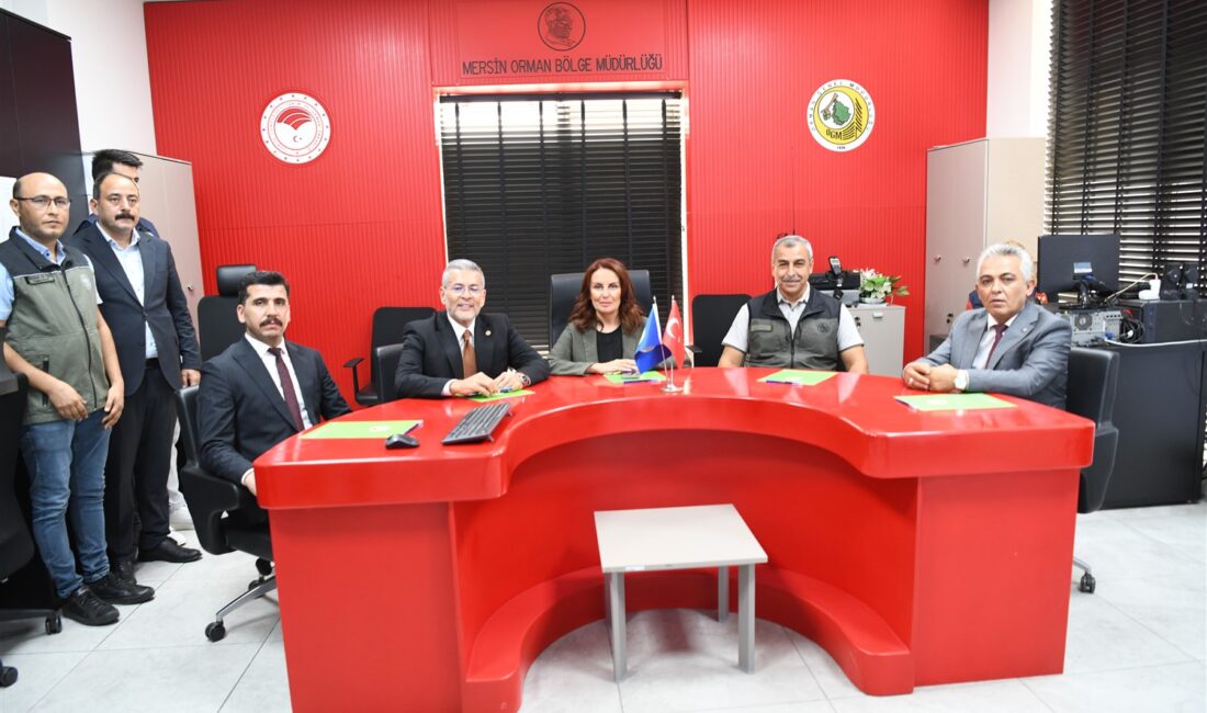 Mersin Milletvekillerinden Bölge Müdürlüğüne Ziyaret Ak Parti Mersin Milletvekili