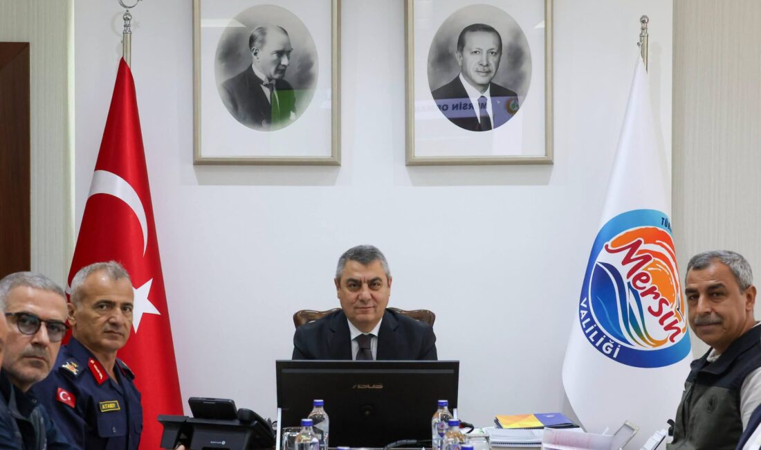 “Orman Yangınlarıyla Mücadele Değerlendirme Toplantısı” gerçekleştirildi Mersin Valisi Atilla Toros başkanlığında