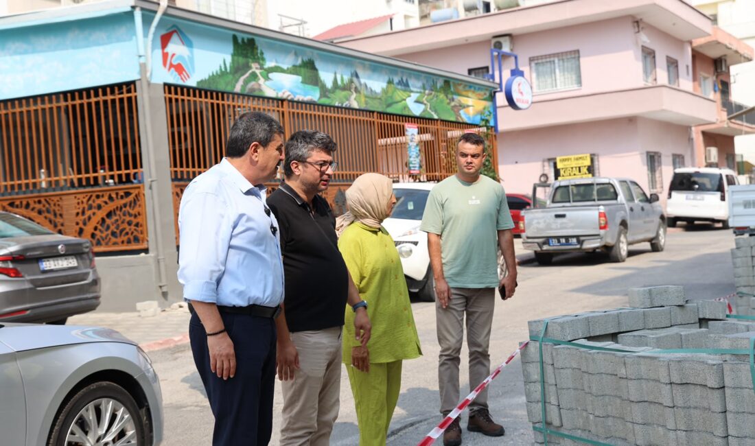 TOROSLAR’DA YOLLAR YENİLENİYOR, MAHALLELER GÜZELLEŞİYOR TOROSLAR’DA YOLLAR YENİLENİYOR, MAHALLELER GÜZELLEŞİYOR