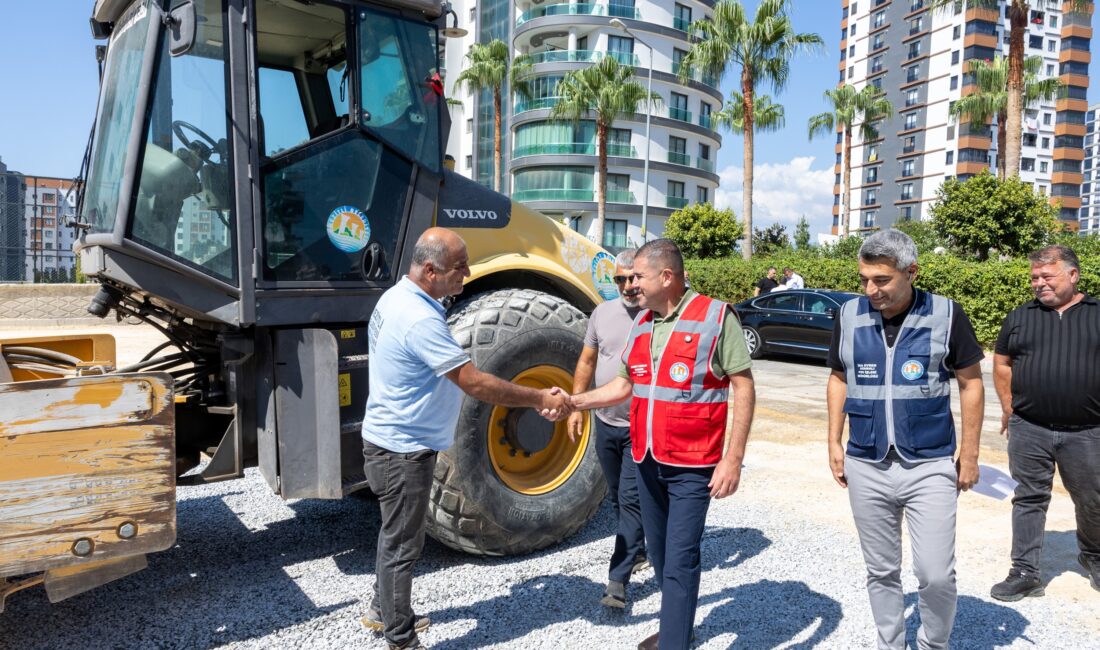 MEZİTLİ’DE VATANDAŞIN TALEBİ HİZMETE DÖNÜŞÜYOR: AKDENİZ MAHALLESİ’NE İKİNCİ PAZAR YERİ Mezitli Belediyesi, Akdeniz Mahallesi’nde