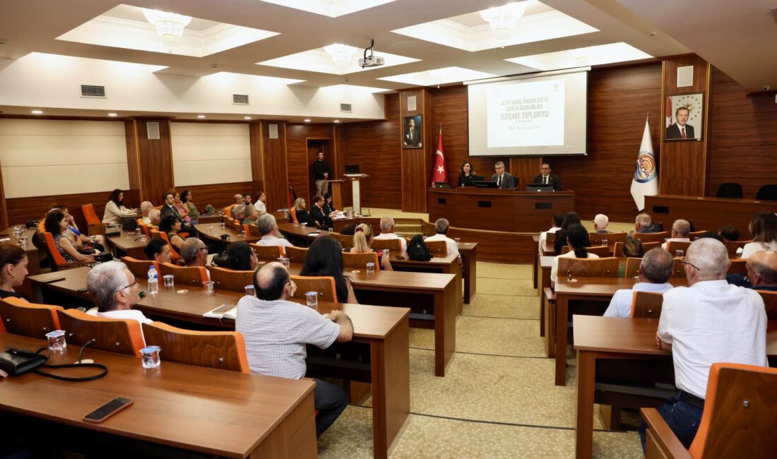 Birlik İçin Sözümüz Var” teması kapsamında İstişare Toplantısı gerçekleştirildi Mersin Valisi Atilla Toros