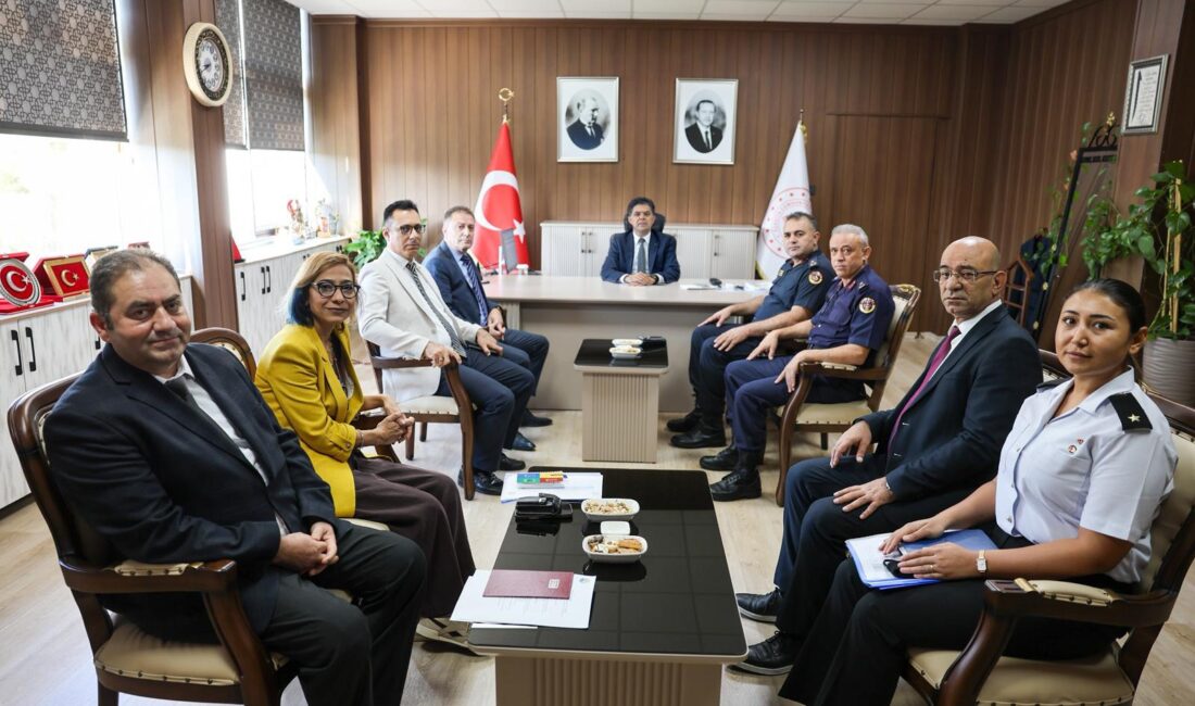 OKUL BAHÇE PERSONELİ ALIMI KOMİSYON TOPLANTISI GERÇEKLEŞTİRİLDİ İl Millî Eğitim Müdürü
