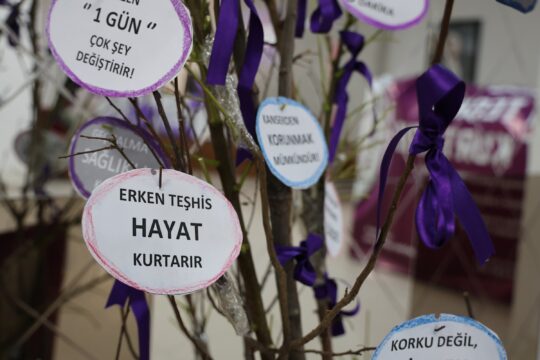TOROSLAR’DA HALK SAĞLIĞI HAFTASI’NDA KANSERE KARŞI FARKINDALIK EĞİTİMİ Toroslar Belediyesi, çalışanlarının mesleki gelişimlerinin
