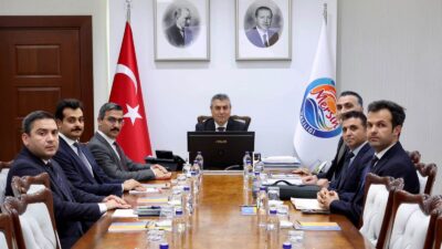 Mersin Valisi Atilla Toros başkanlığında,