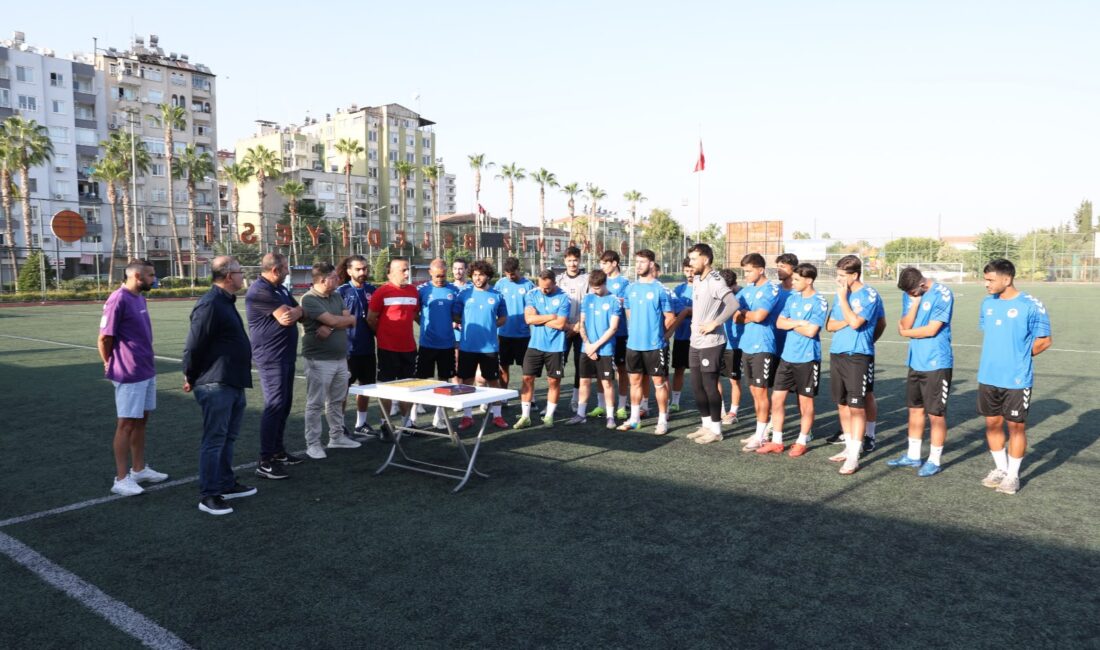 AKDENİZ BELEDİYE SPOR’A BAŞKAN DESTEĞİ! TATLI ZİYARETİYLE MORAL DEPOLADILAR AKDENİZ BELEDİYE SPOR’A BAŞKAN DESTEĞİ! TATLI ZİYARETİYLE MORAL DEPOLADILAR